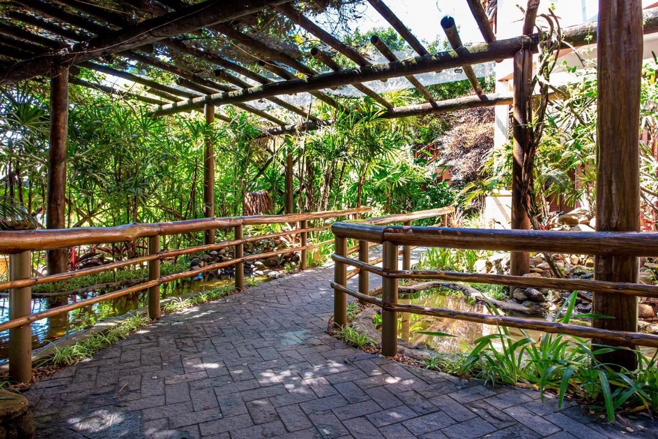 Hotel Alemao Beach De Ilhabela Buitenkant foto